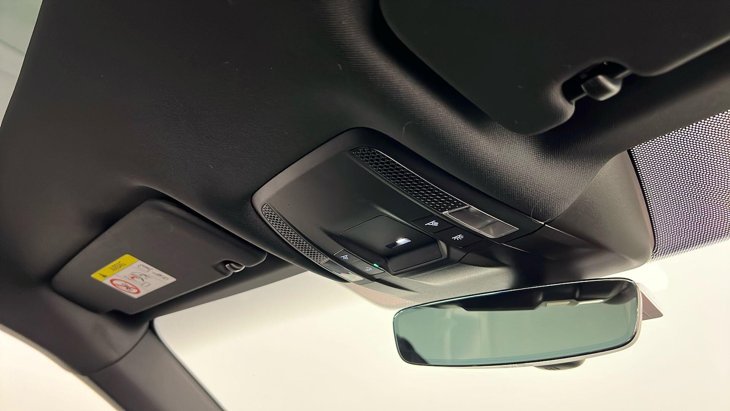 Used Porsche Taycan 2021 for sale - 77307627: Photo 44