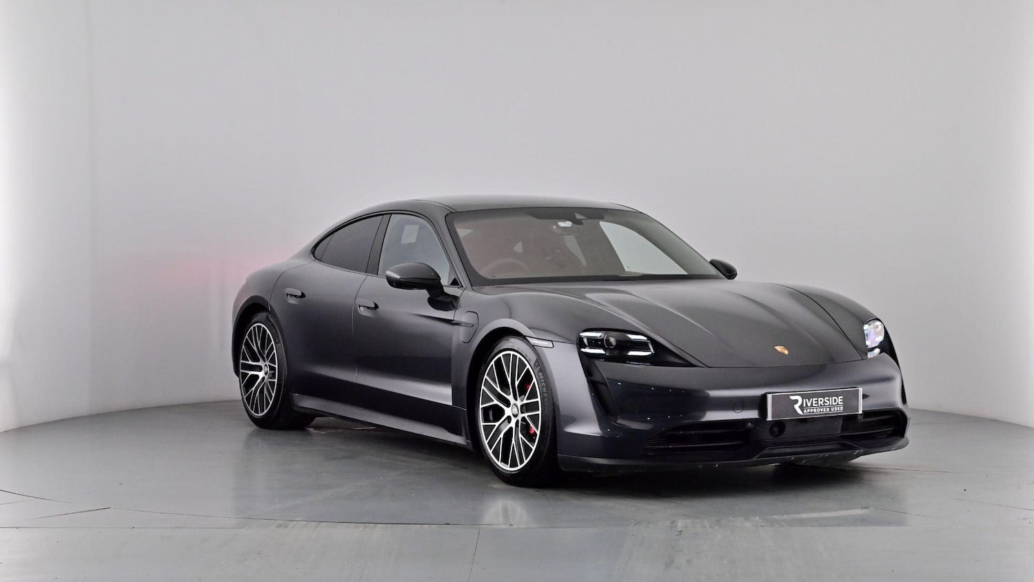 Used Porsche Taycan 2021 for sale - 77307627: Photo 57