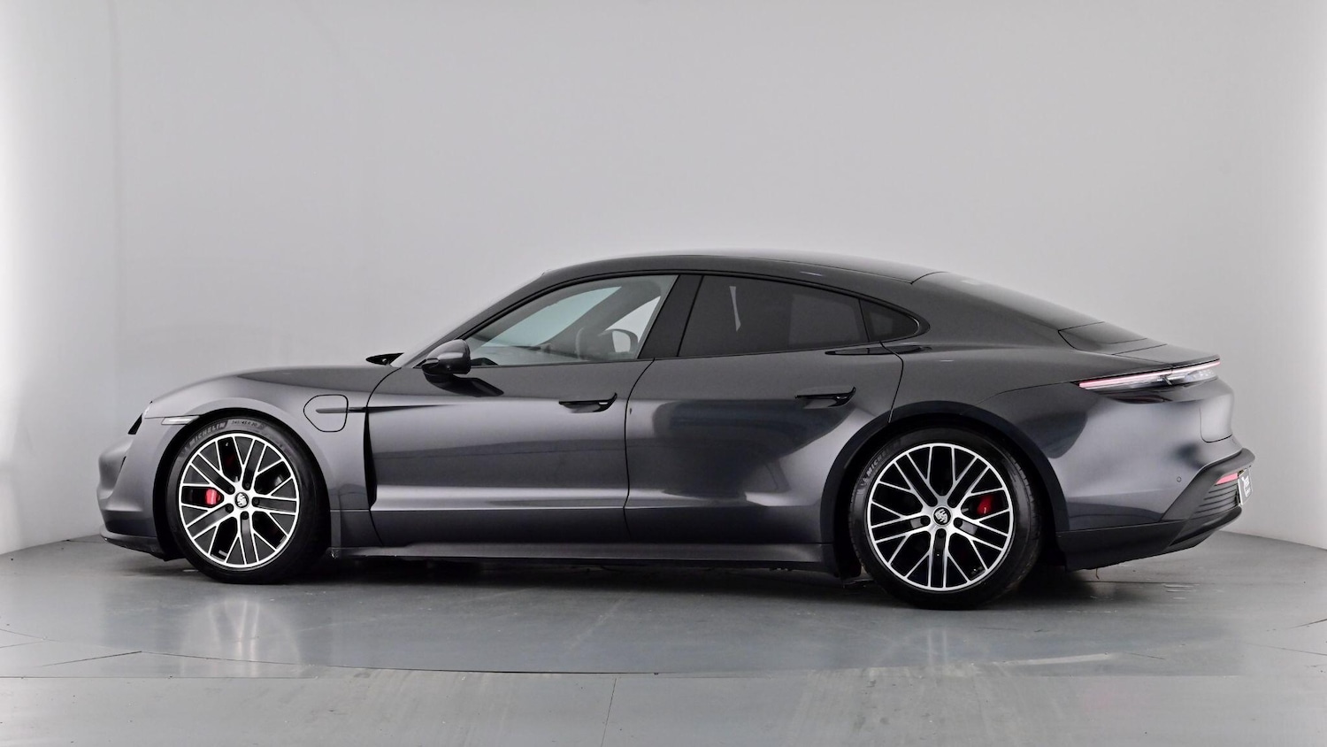 Used Porsche Taycan 2021 for sale - 77307627: Photo 71