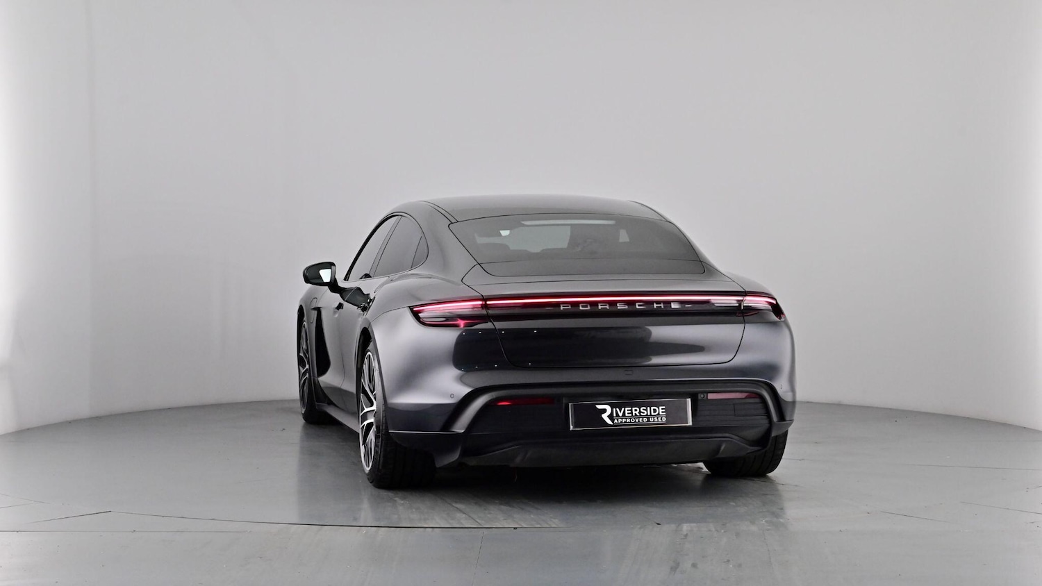 Used Porsche Taycan 2021 for sale - 77307627: Photo 77