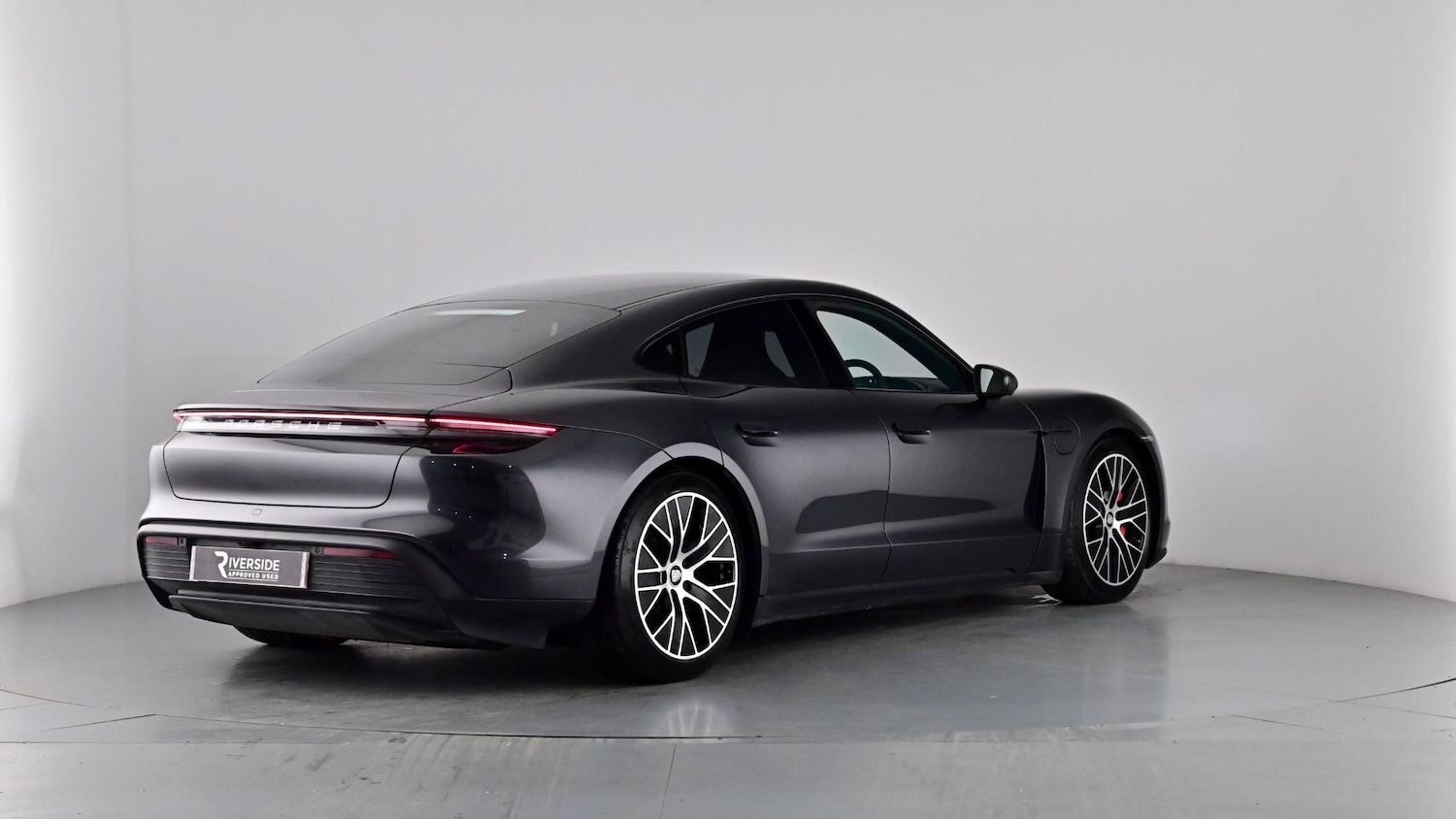 Used Porsche Taycan 2021 for sale - 77307627: Photo 82