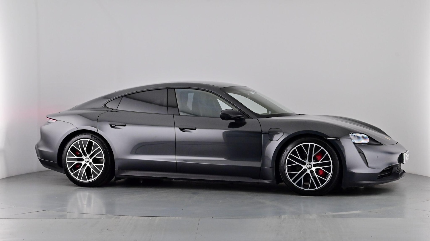 Used Porsche Taycan 2021 for sale - 77307627: Photo 89
