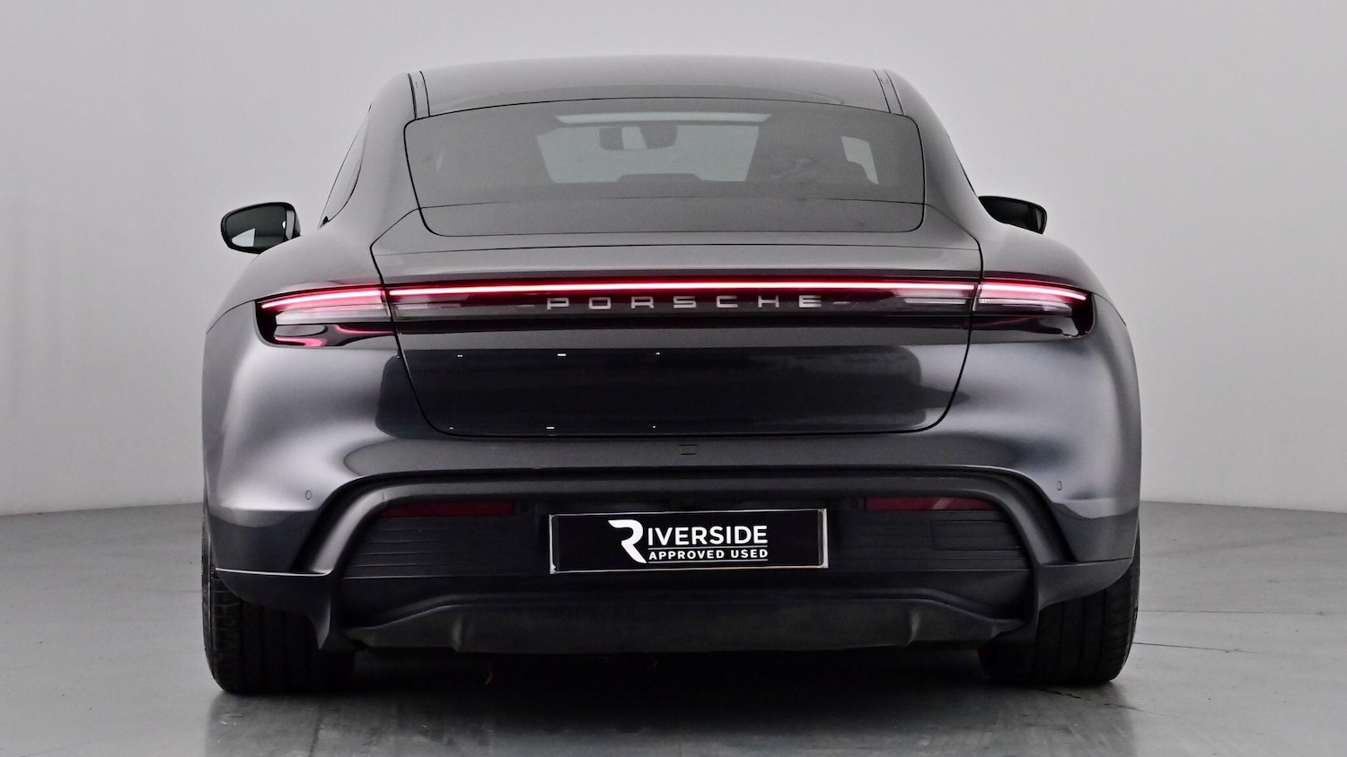 Used Porsche Taycan 2021 for sale - 77307627: Photo 9