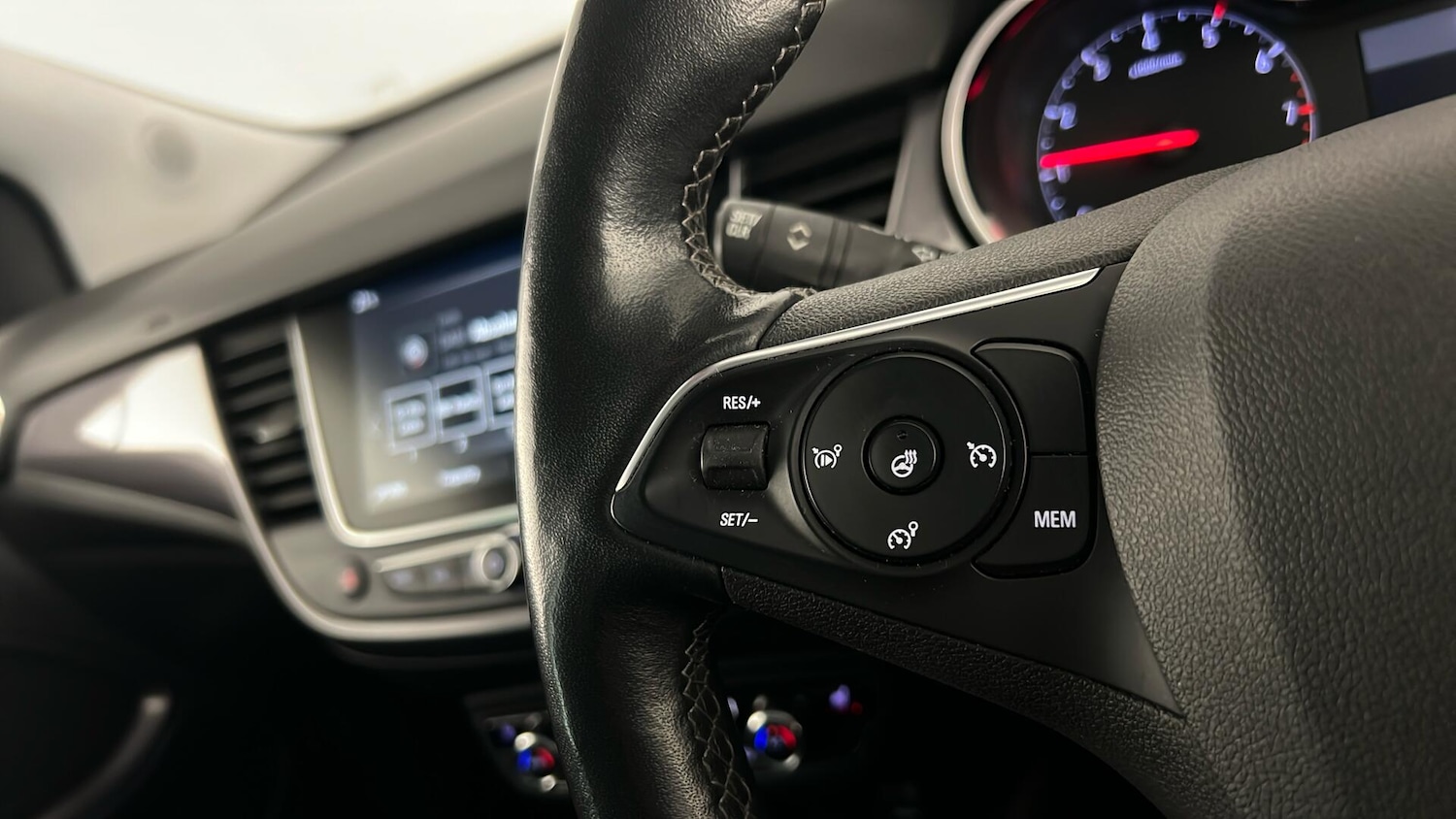 Used Vauxhall Crossland 2022 for sale - 76960060: Photo 17