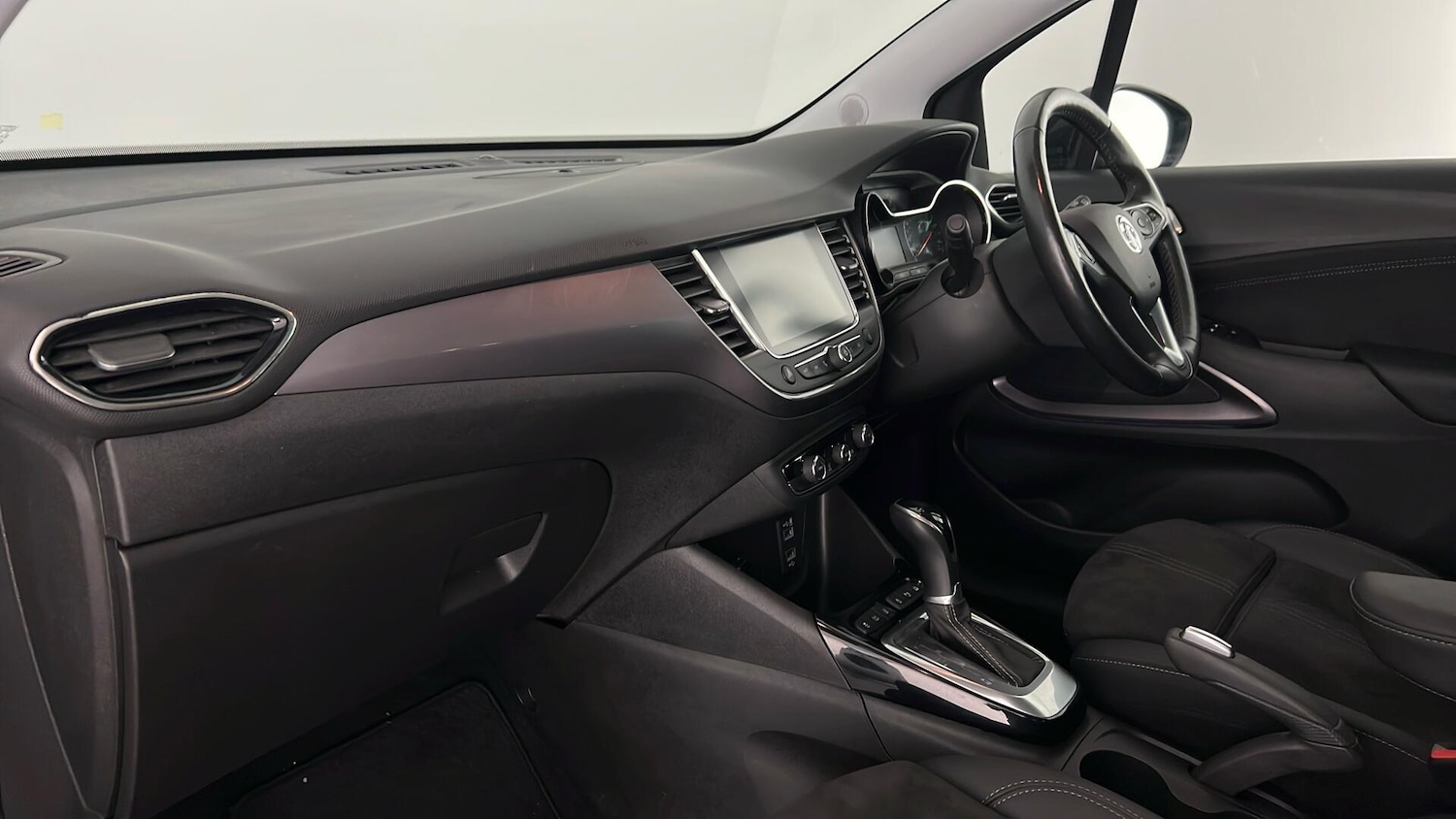 Used Vauxhall Crossland 2022 for sale - 76960060: Photo 8