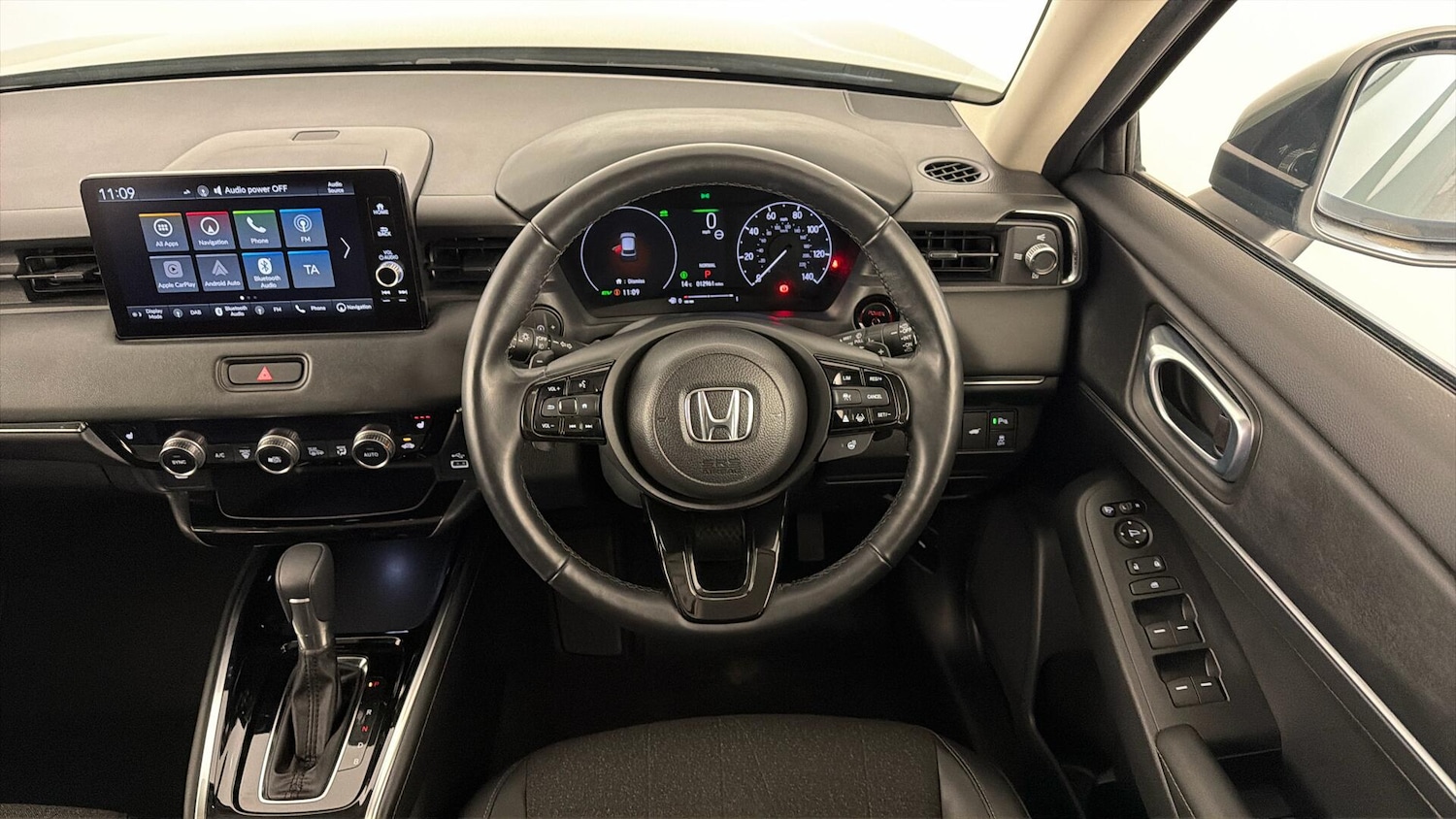 Used Honda HR-V 2025 for sale - 78000332: Photo 10