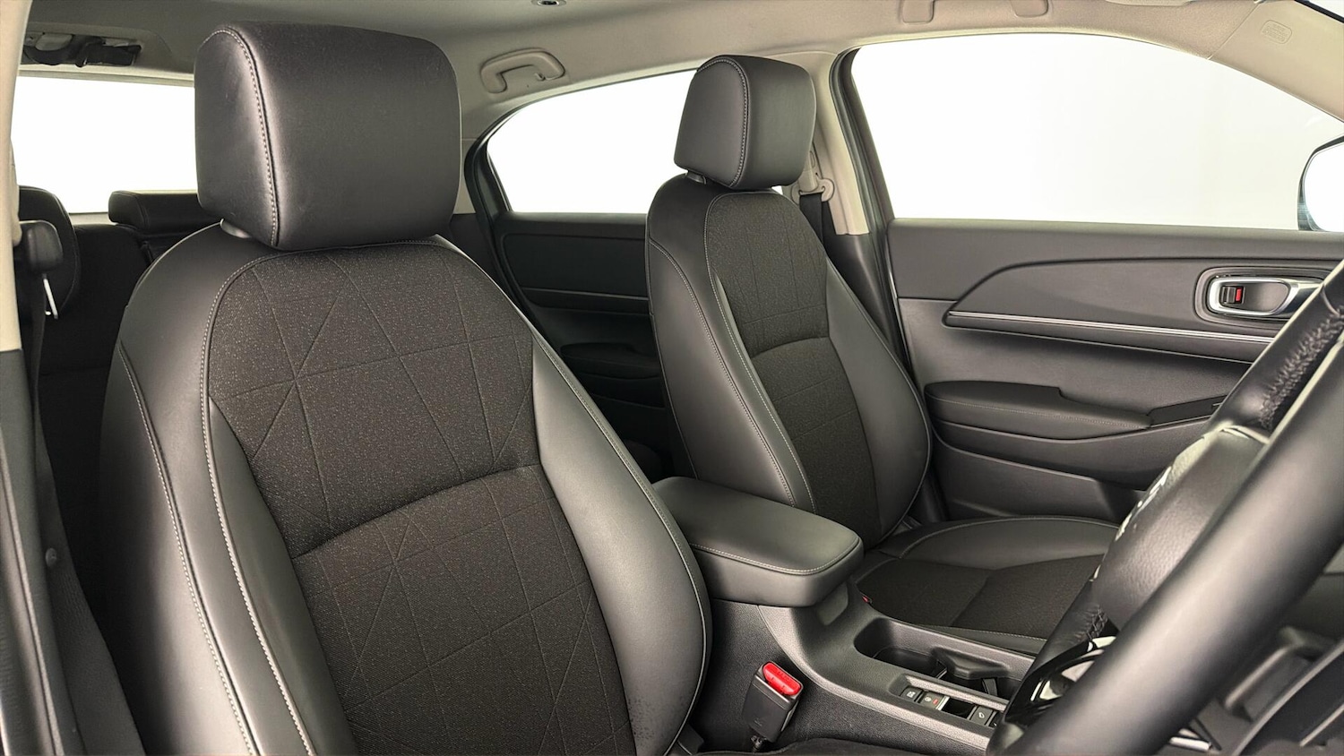 Used Honda HR-V 2025 for sale - 78000332: Photo 33