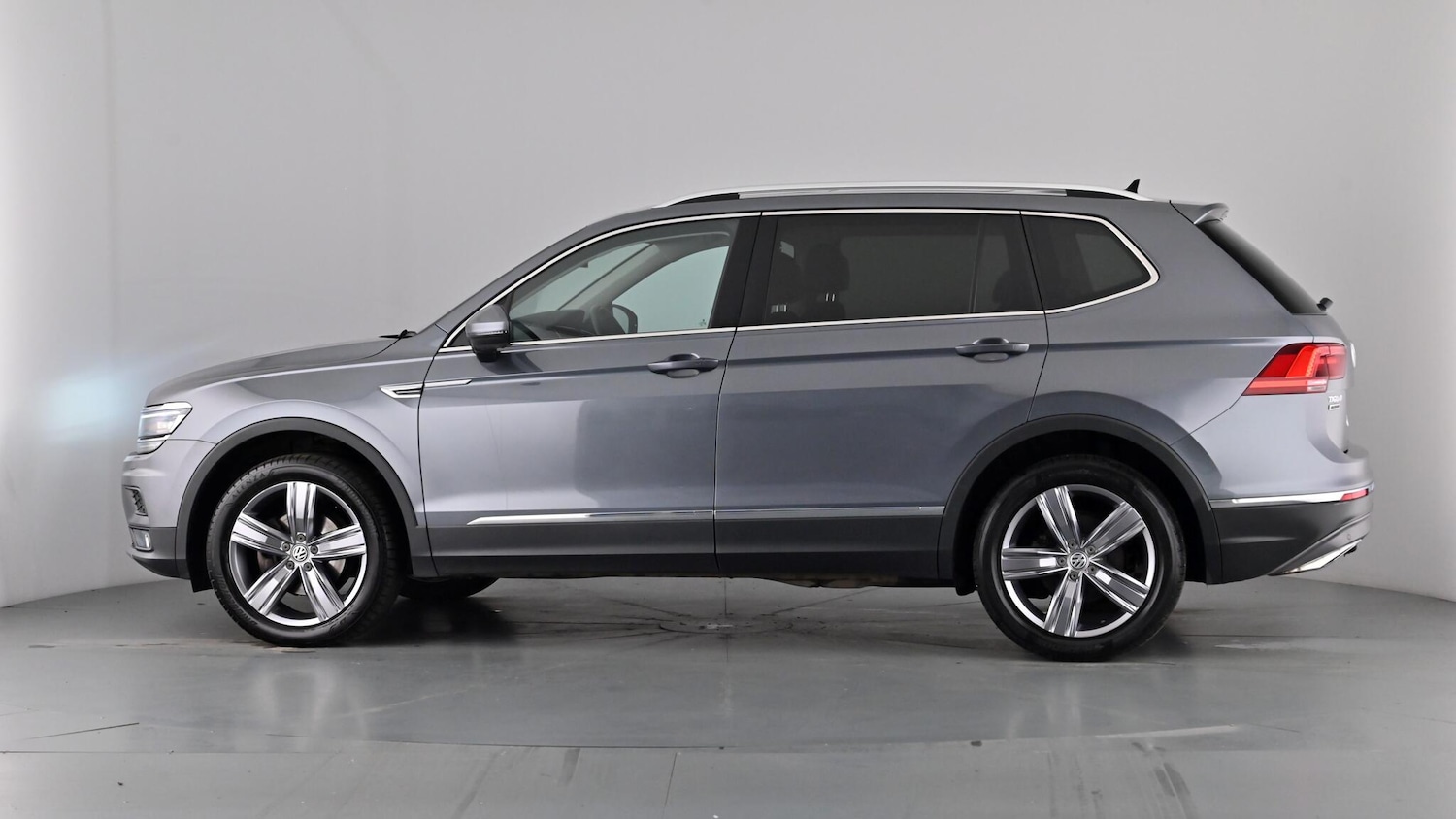 Used Volkswagen Tiguan Allspace 2021 for sale - 77193633: Photo 61