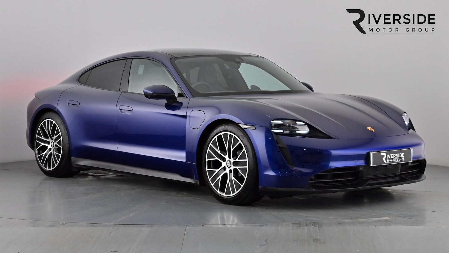 Used Porsche Taycan 2021 for sale - 77293481: Photo 1