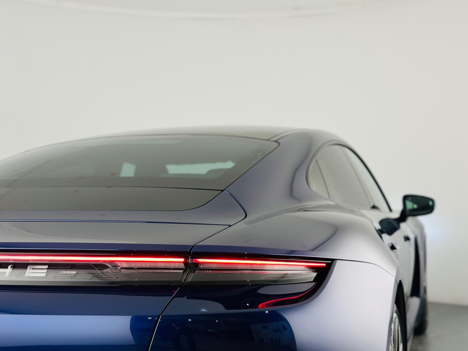 Used Porsche Taycan 2021 for sale - 77293481: Photo 17