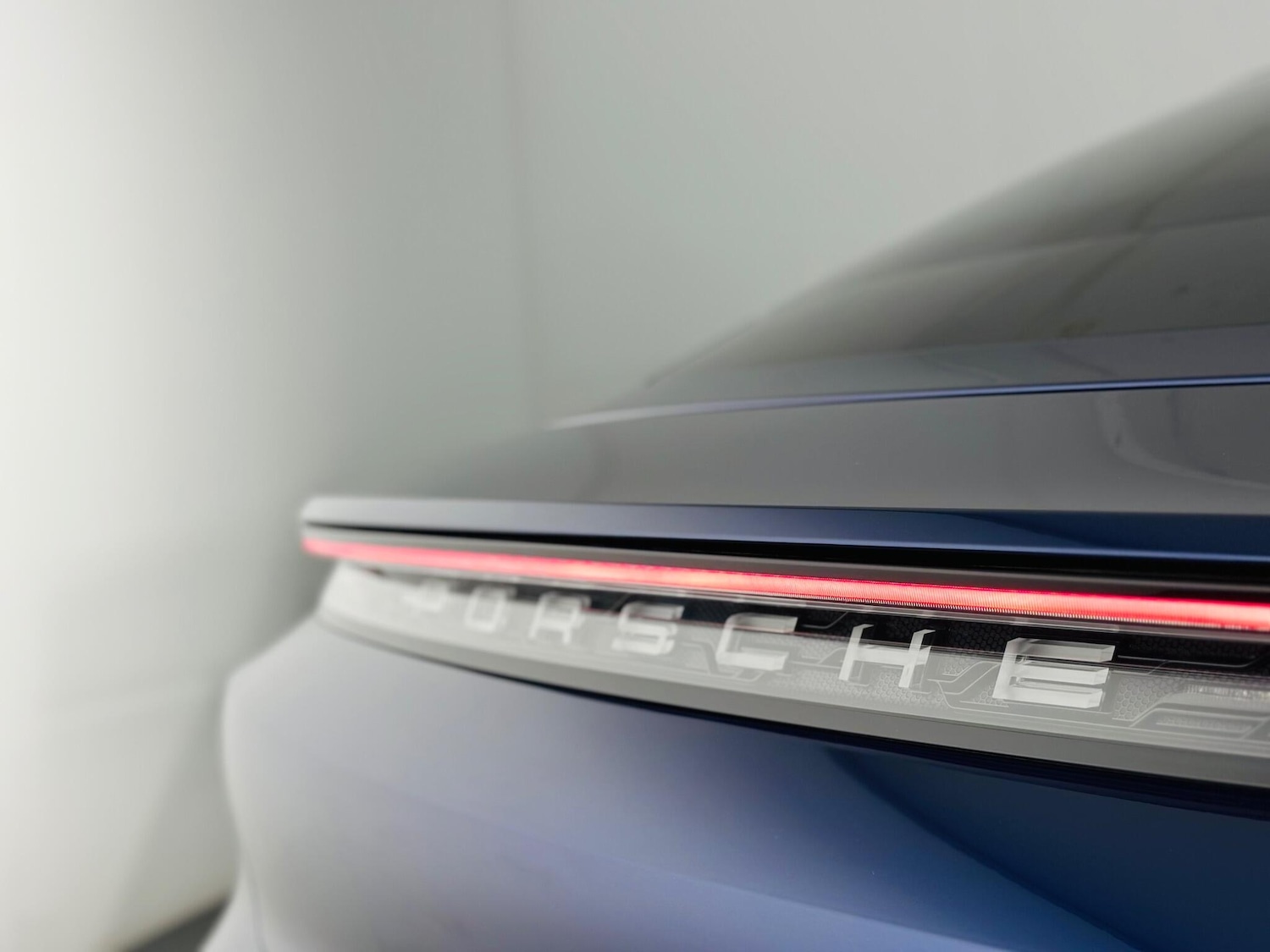 Used Porsche Taycan 2021 for sale - 77293481: Photo 25