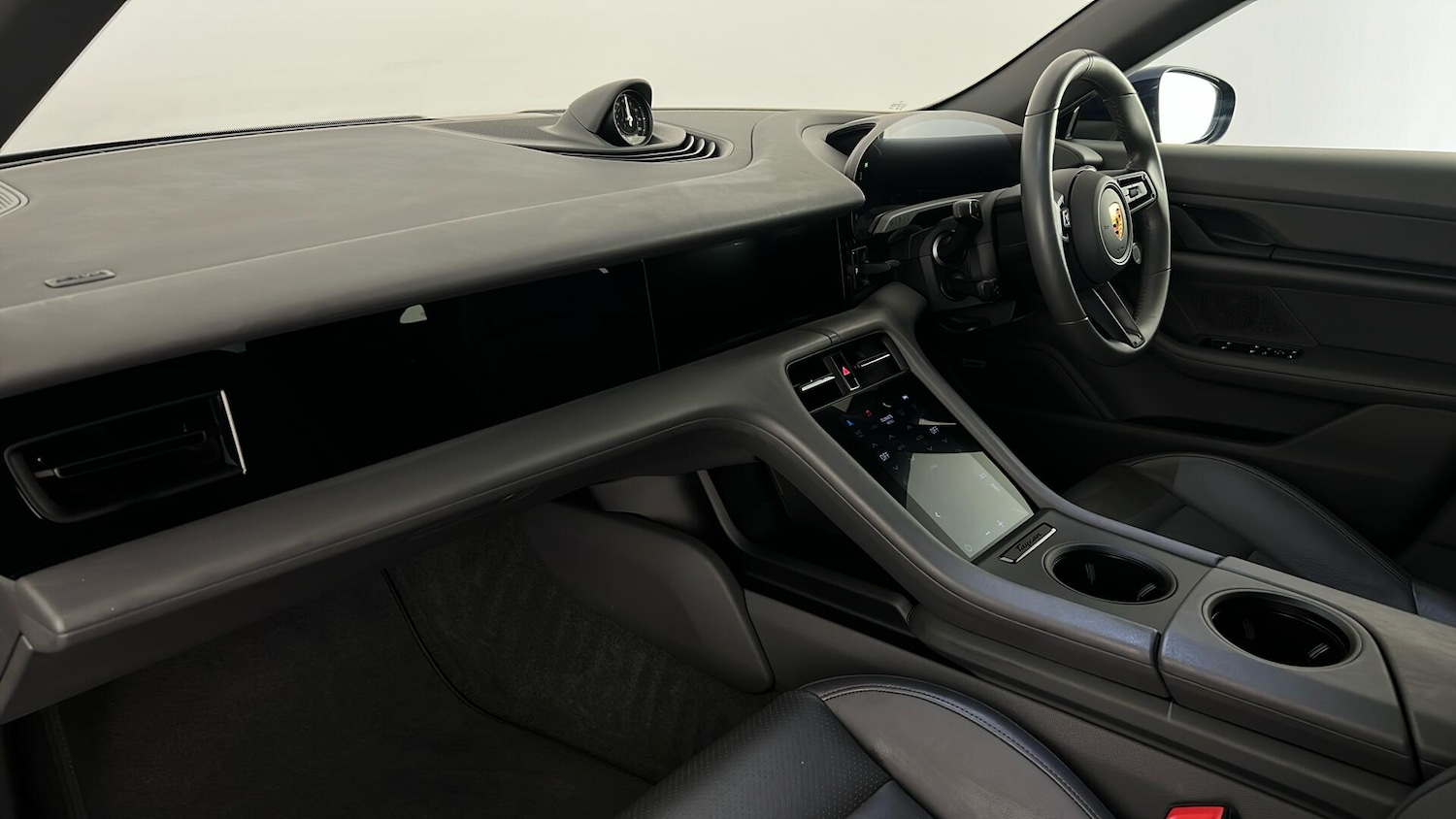 Used Porsche Taycan 2021 for sale - 77293481: Photo 26