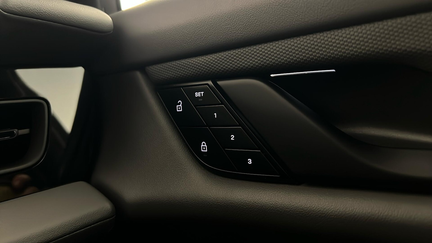 Used Porsche Taycan 2021 for sale - 77293481: Photo 46