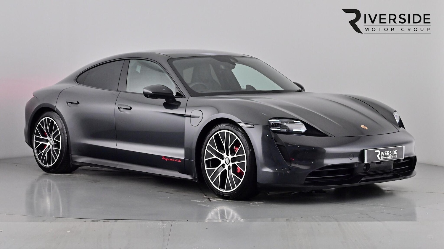 Used Porsche Taycan 2020 for sale - 76575065: Photo 1