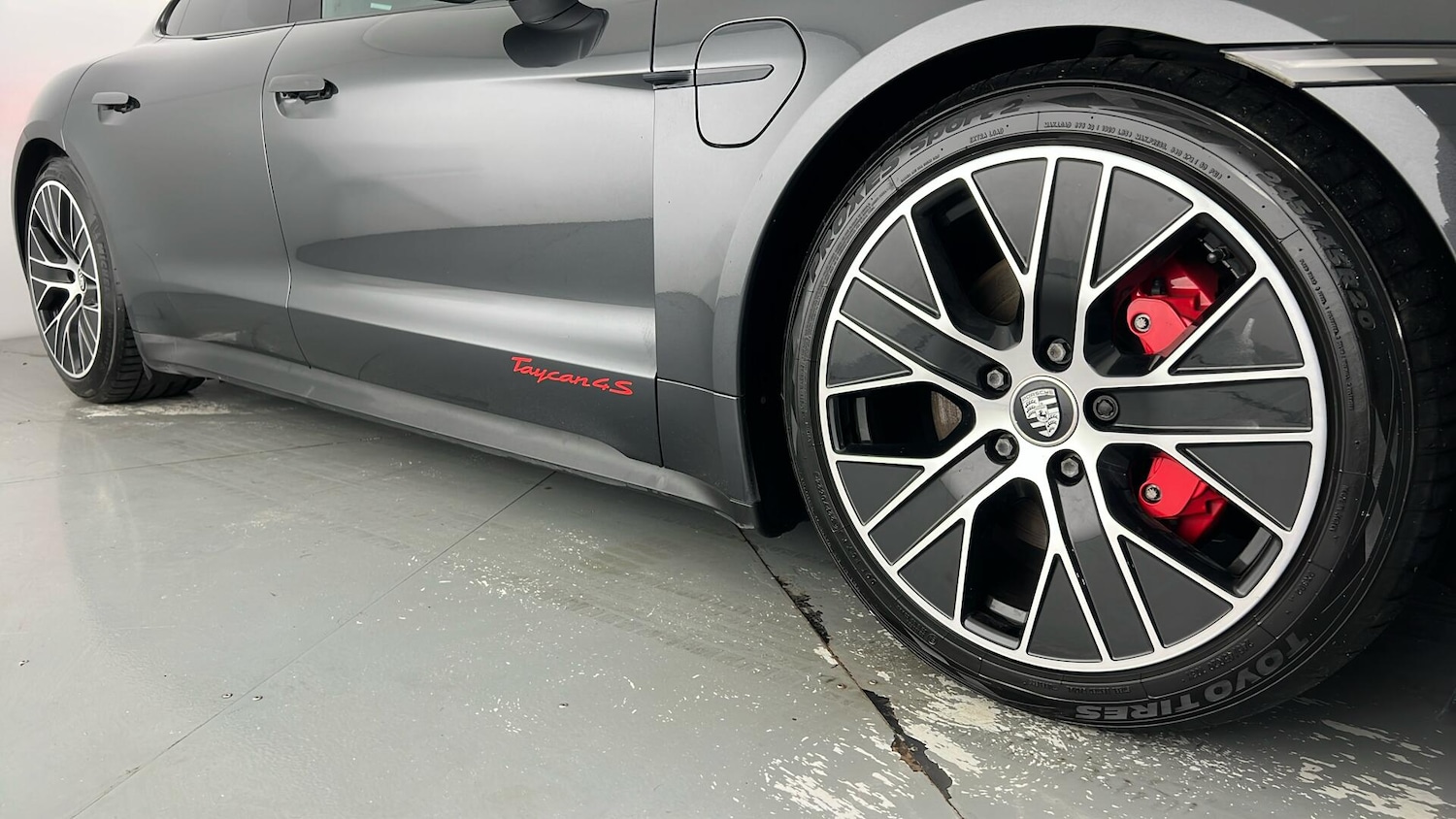 Used Porsche Taycan 2020 for sale - 76575065: Photo 21