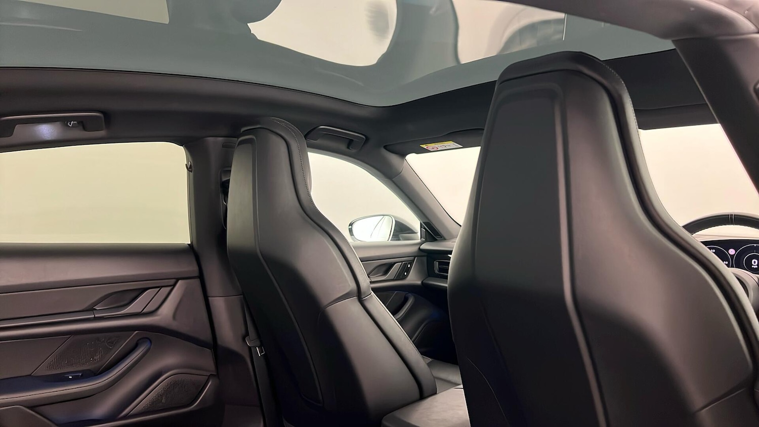 Used Porsche Taycan 2020 for sale - 76575065: Photo 36