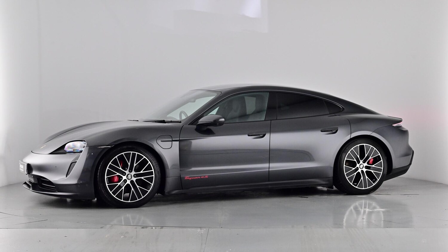 Used Porsche Taycan 2020 for sale - 76575065: Photo 68