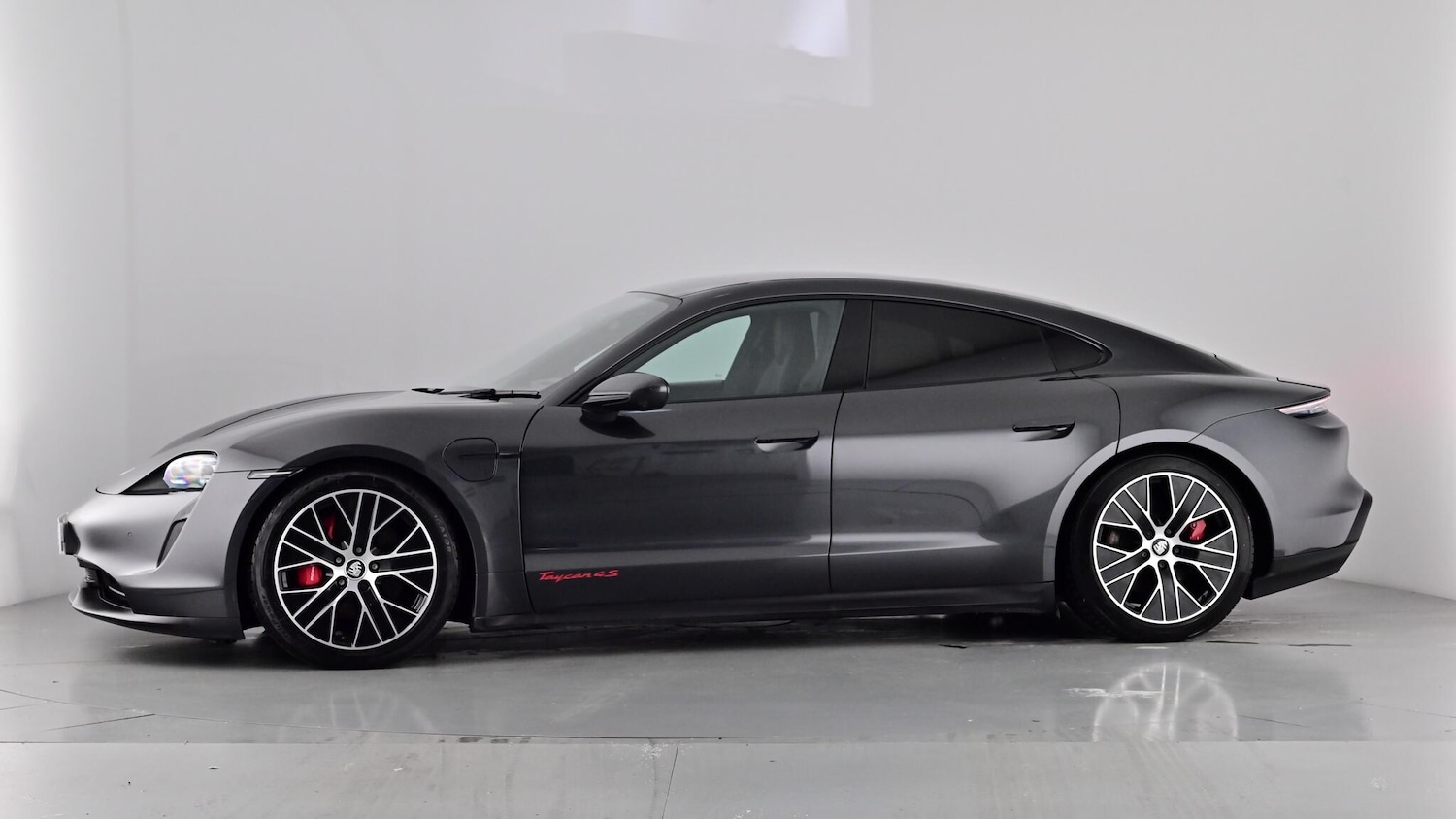 Used Porsche Taycan 2020 for sale - 76575065: Photo 69