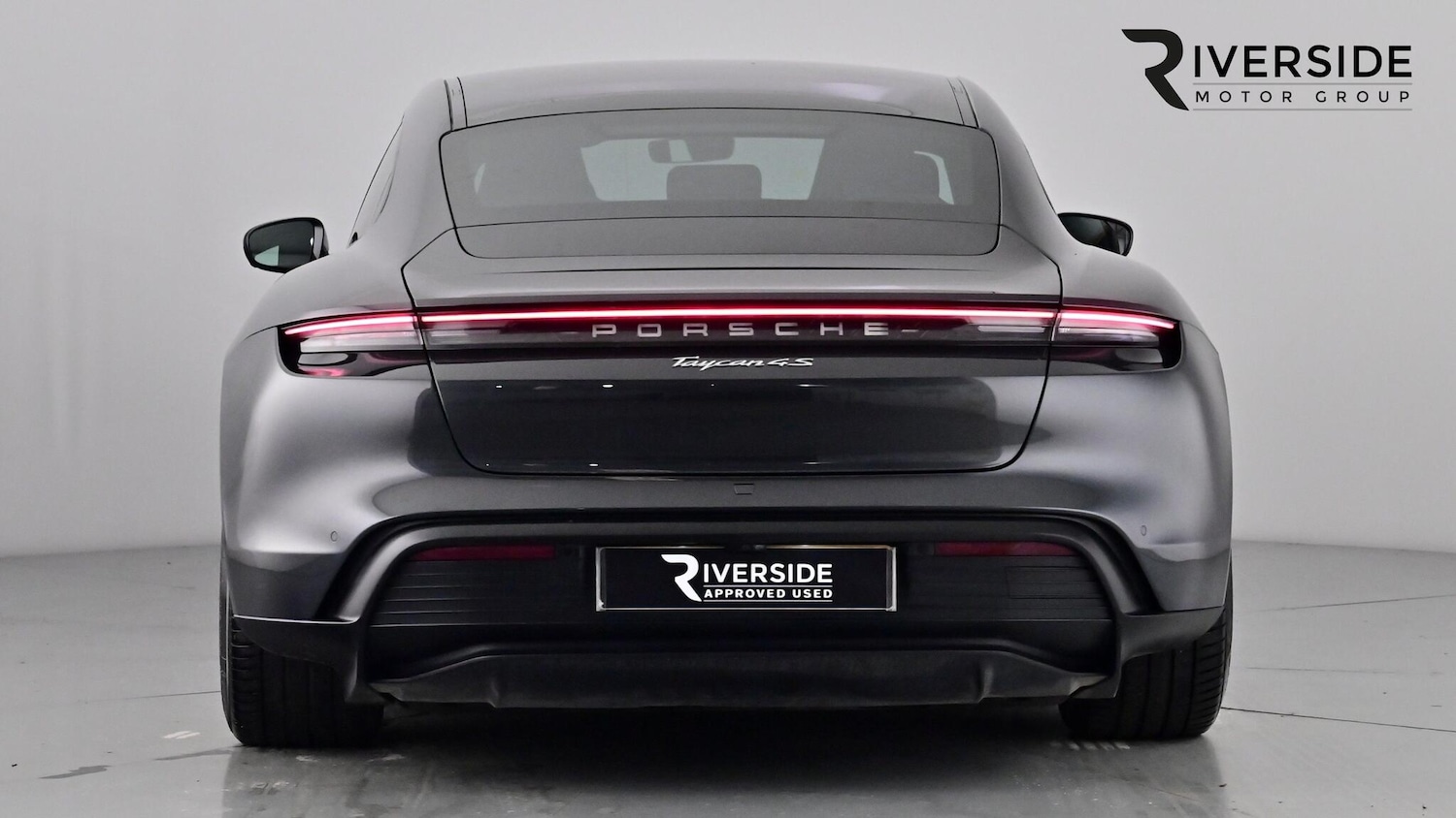 Used Porsche Taycan 2020 for sale - 76575065: Photo 8