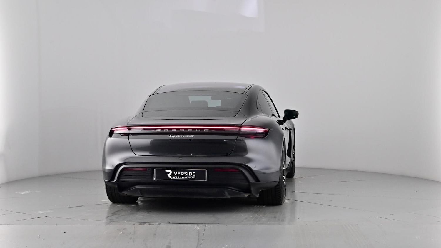 Used Porsche Taycan 2020 for sale - 76575065: Photo 80