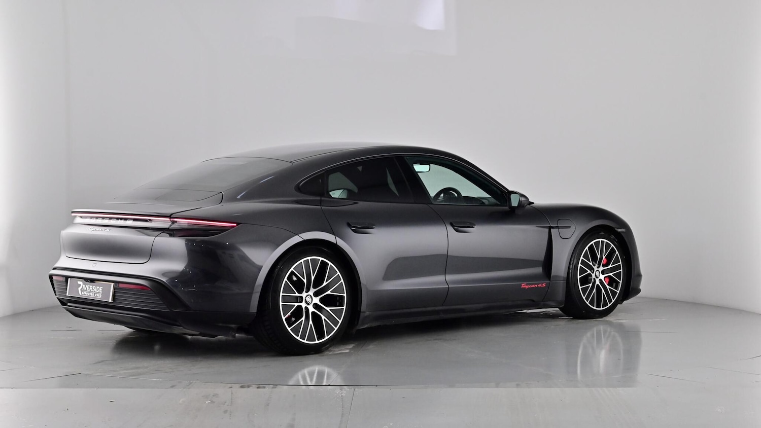 Used Porsche Taycan 2020 for sale - 76575065: Photo 84