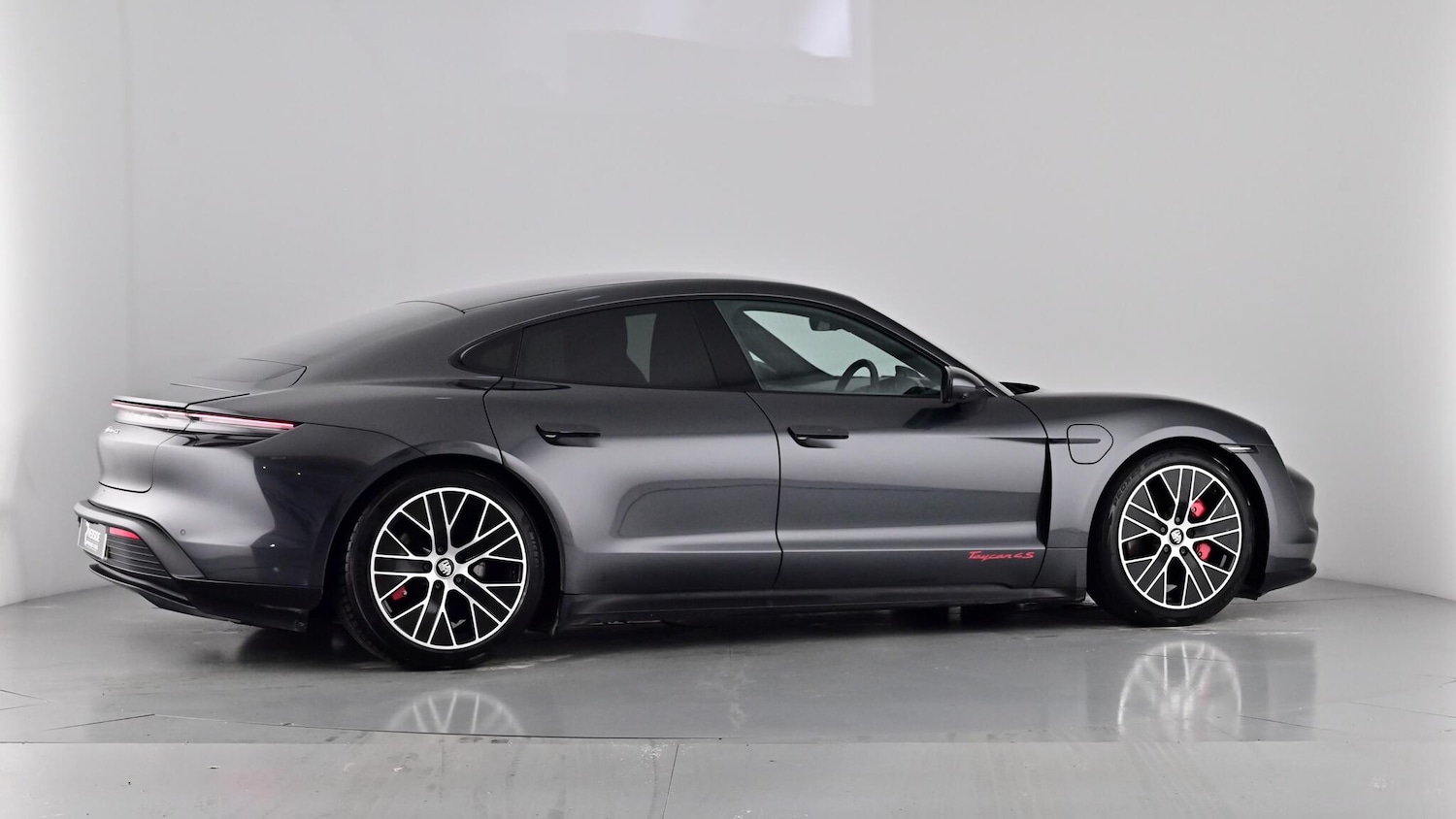 Used Porsche Taycan 2020 for sale - 76575065: Photo 86