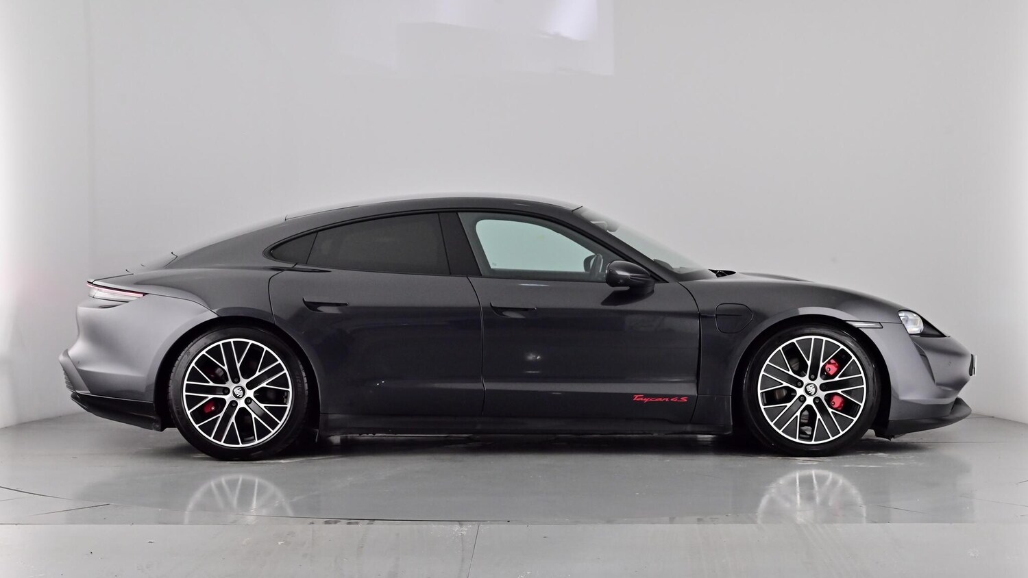 Used Porsche Taycan 2020 for sale - 76575065: Photo 88