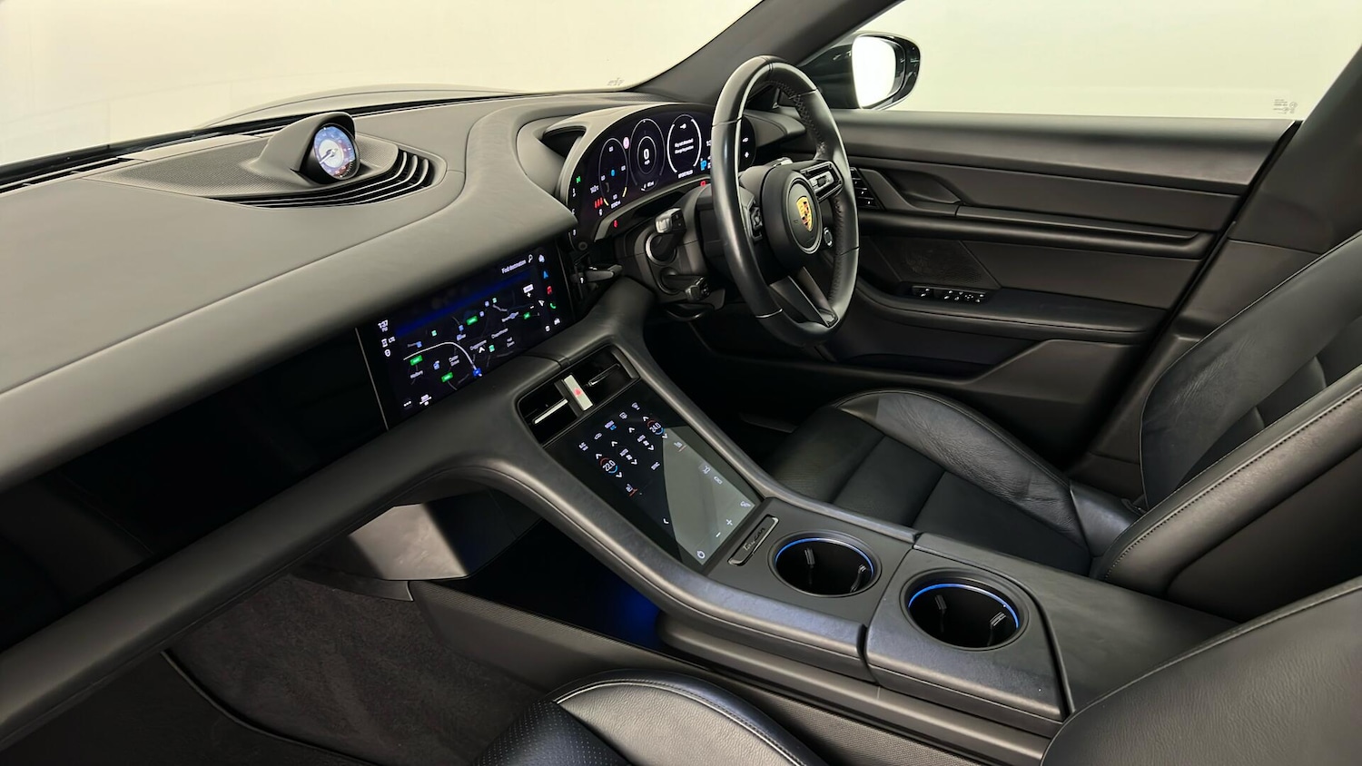 Used Porsche Taycan 2020 for sale - 76575065: Photo 9