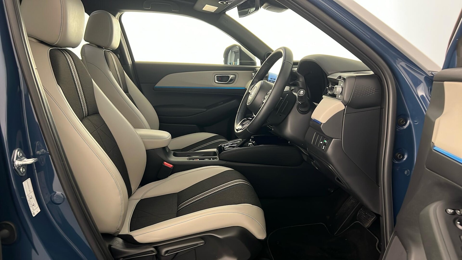 Used Honda HR-V 2025 for sale - 77293477: Photo 15