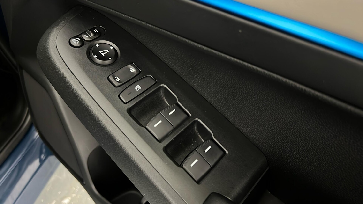 Used Honda HR-V 2025 for sale - 77293477: Photo 32