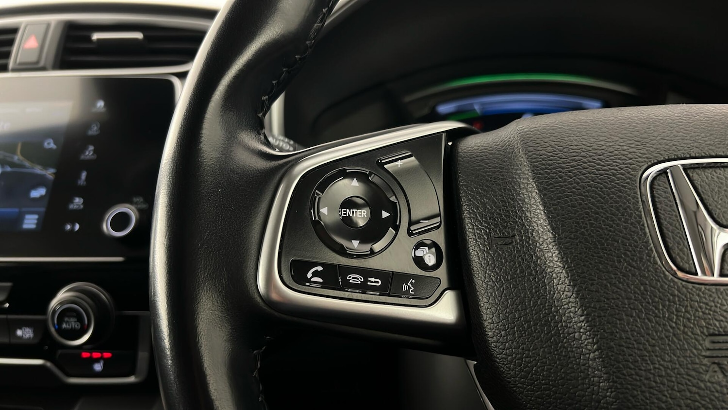 Used Honda CR-V 2021 for sale - 76881743: Photo 17