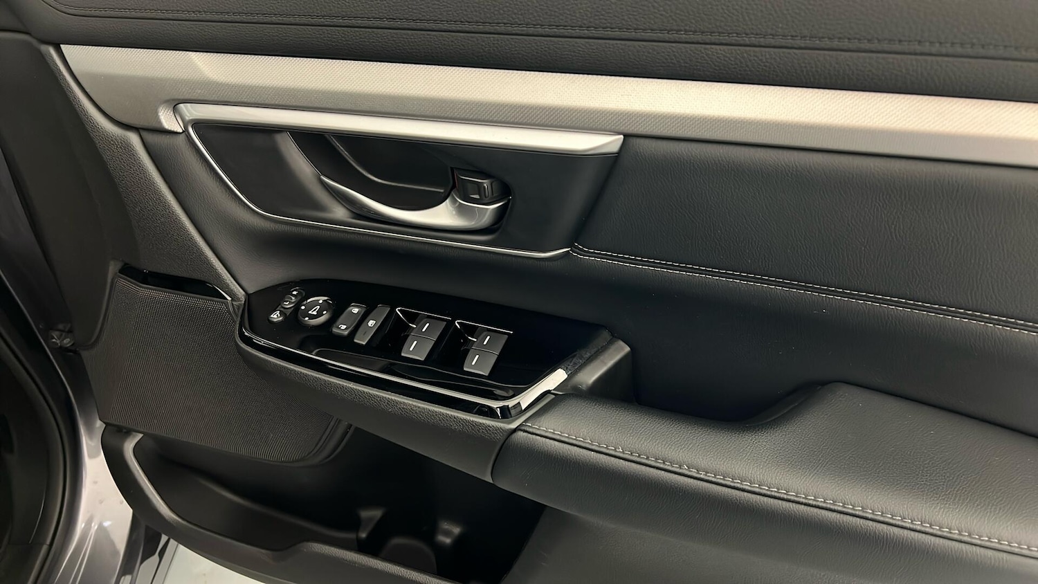 Used Honda CR-V 2021 for sale - 76881743: Photo 31