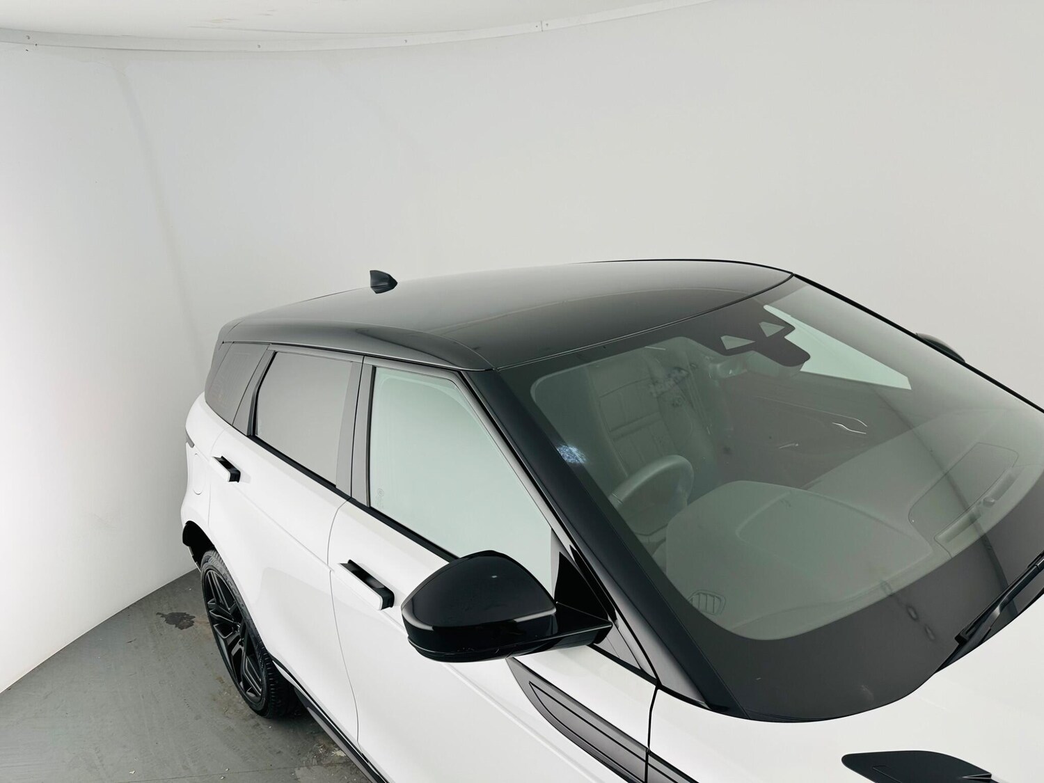 Used Land Rover Range Rover Evoque 2023 for sale - 77927329: Photo 31