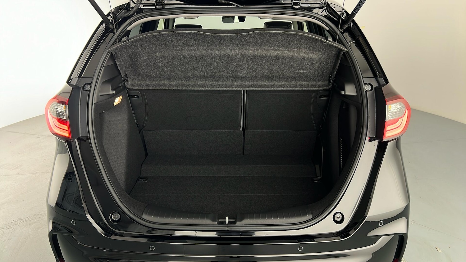 Used Honda Jazz 2023 for sale - 76881740: Photo 12