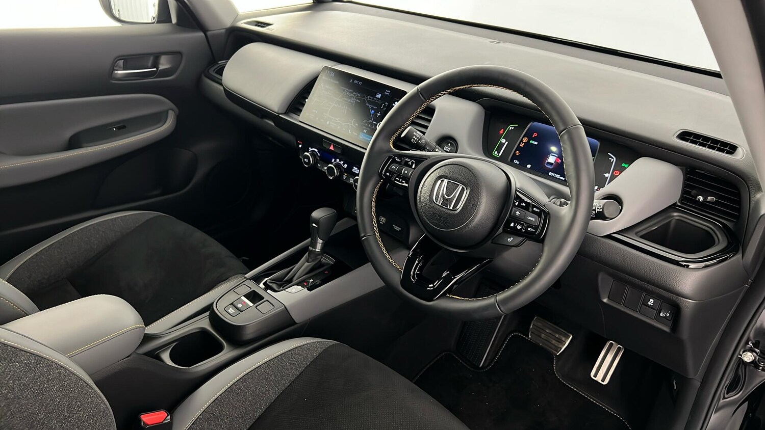 Used Honda Jazz 2023 for sale - 76881740: Photo 14