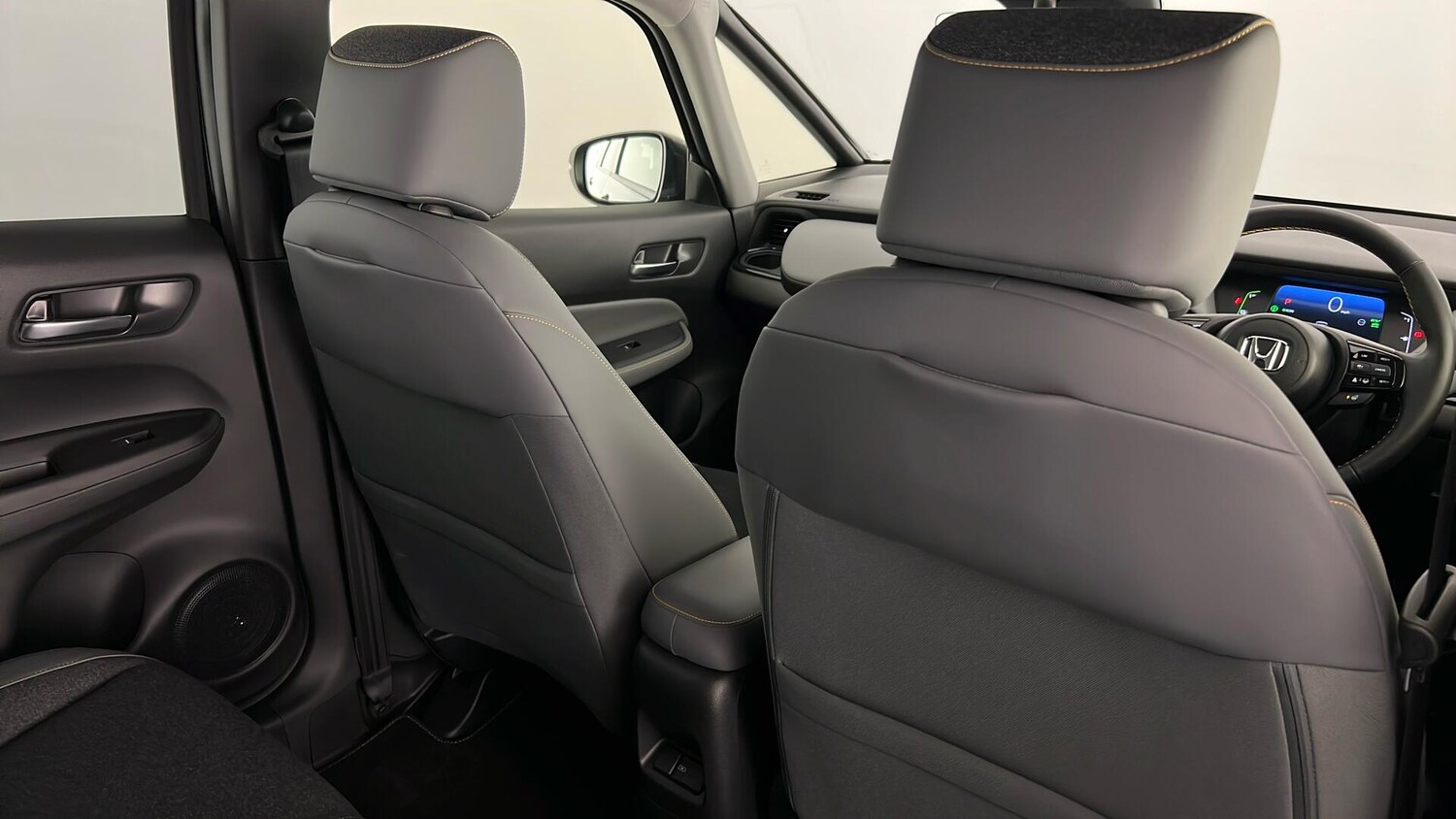 Used Honda Jazz 2023 for sale - 76881740: Photo 30