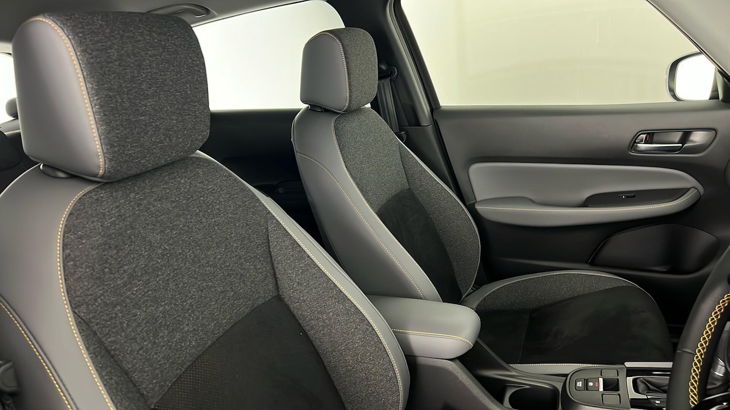 Used Honda Jazz 2023 for sale - 76881740: Photo 33