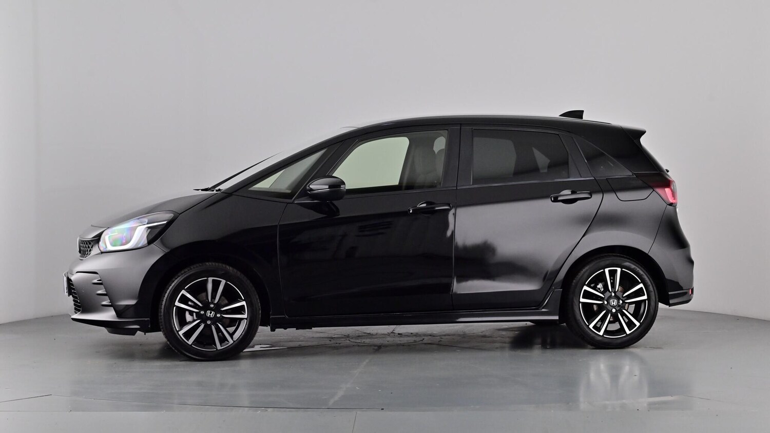 Used Honda Jazz 2023 for sale - 76881740: Photo 58