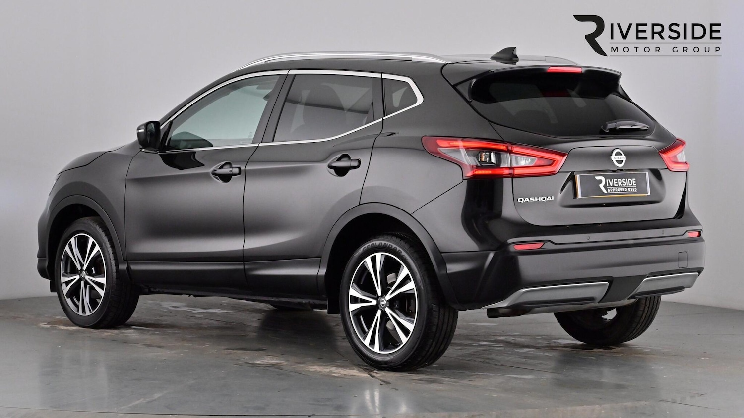 Used Nissan Qashqai 2017 for sale - 77665026: Photo 2