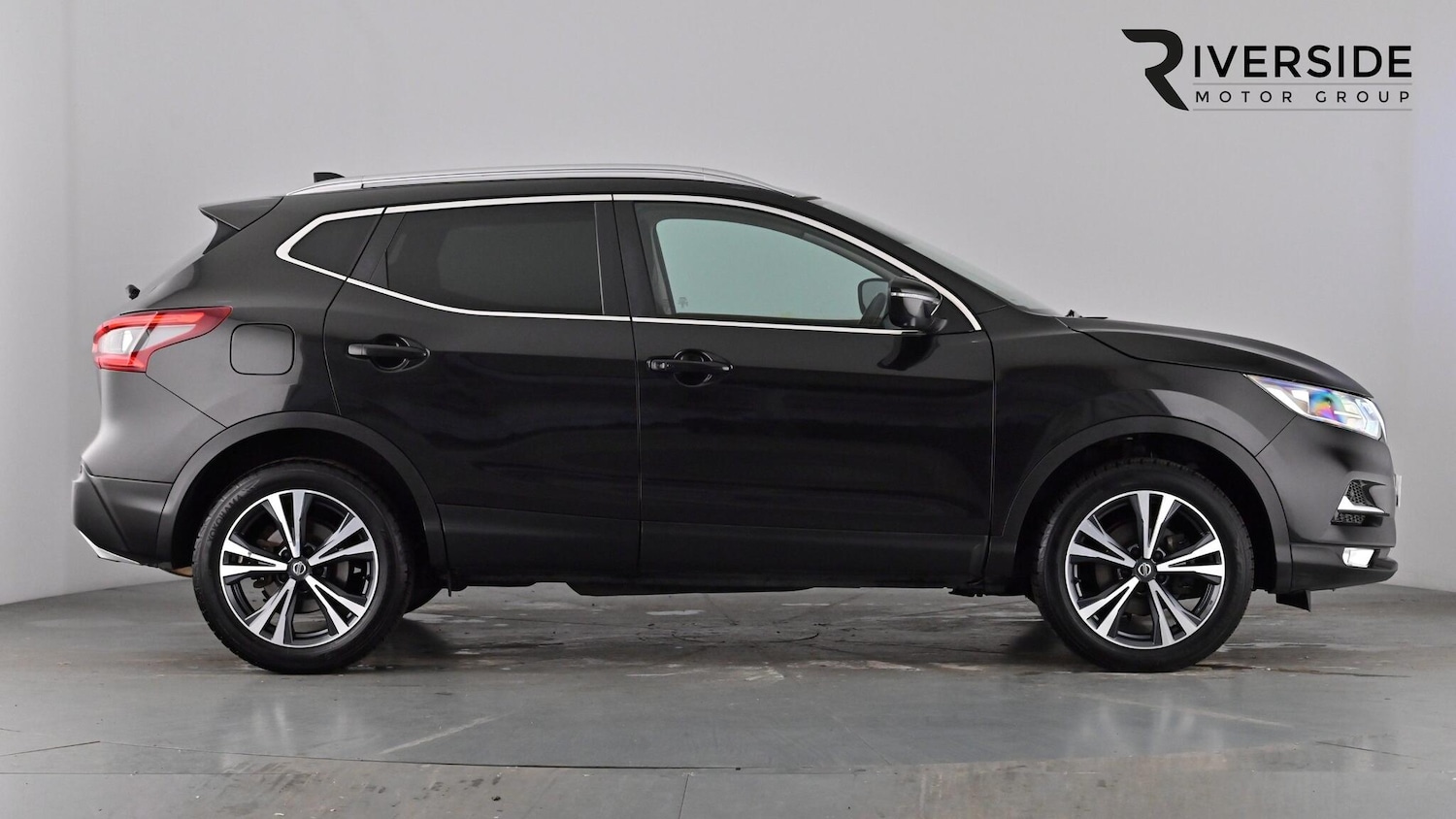 Used Nissan Qashqai 2017 for sale - 77665026: Photo 3