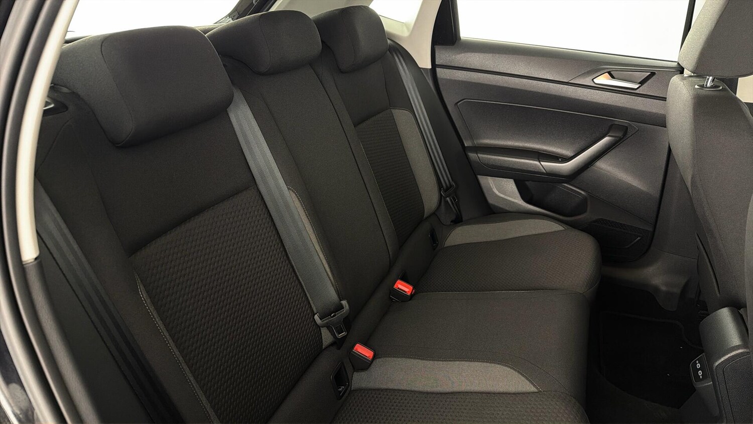 Used Volkswagen Polo 2021 for sale - 77911136: Photo 31