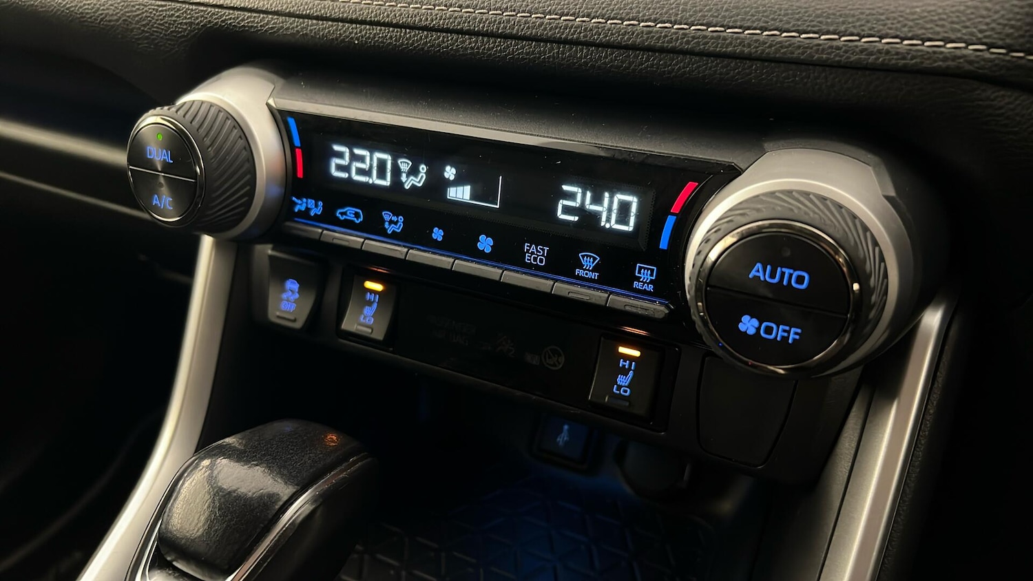 Used Toyota RAV4 2021 for sale - 76640211: Photo 20