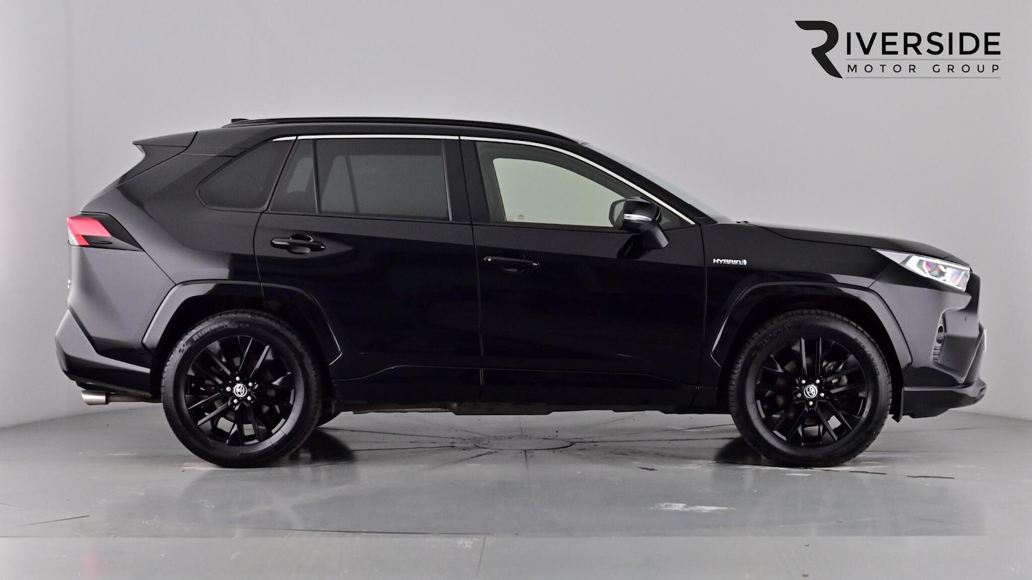 Used Toyota RAV4 2021 for sale - 76640211: Photo 3