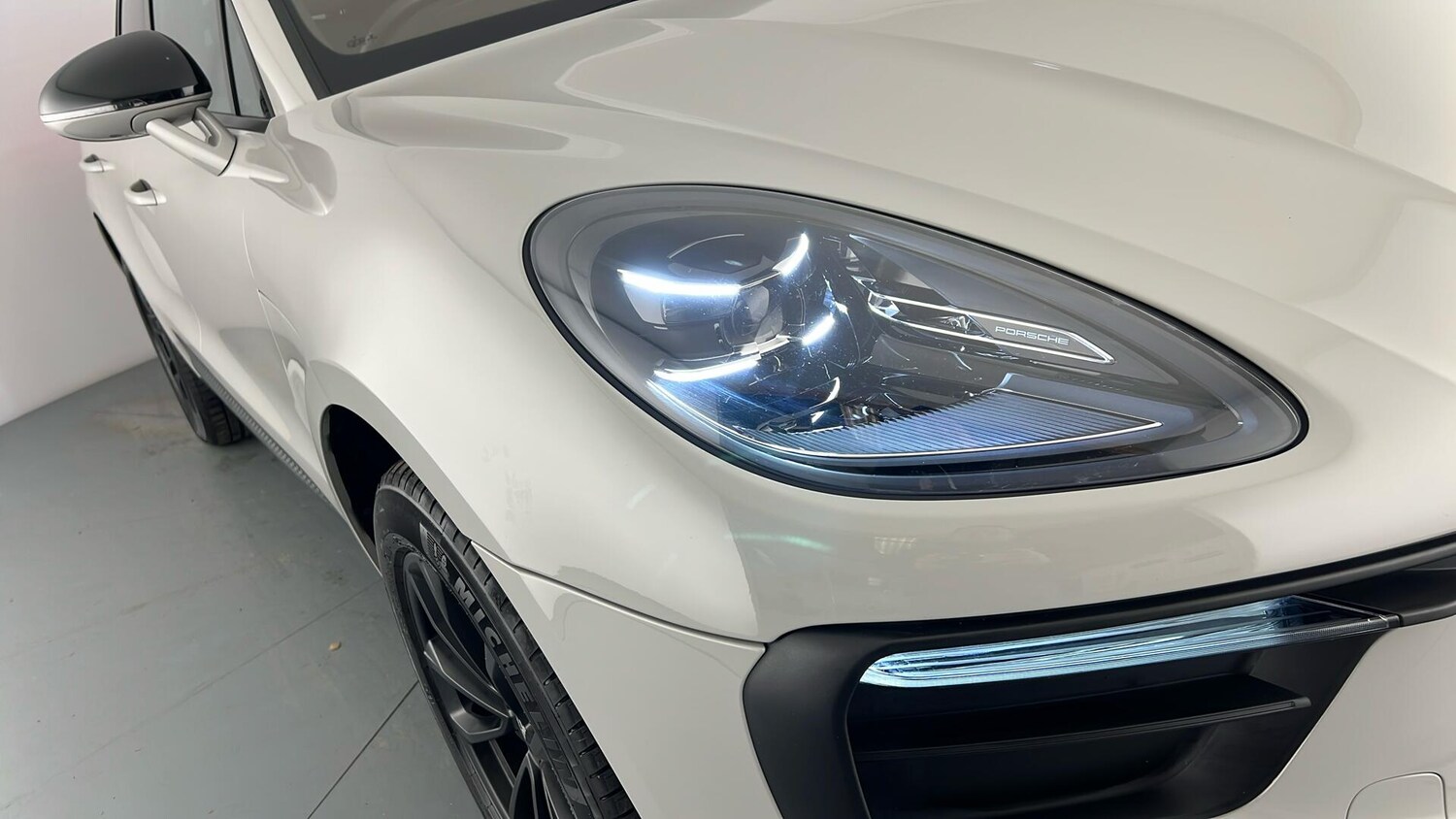 Used Porsche Macan 2022 for sale - 76788143: Photo 16