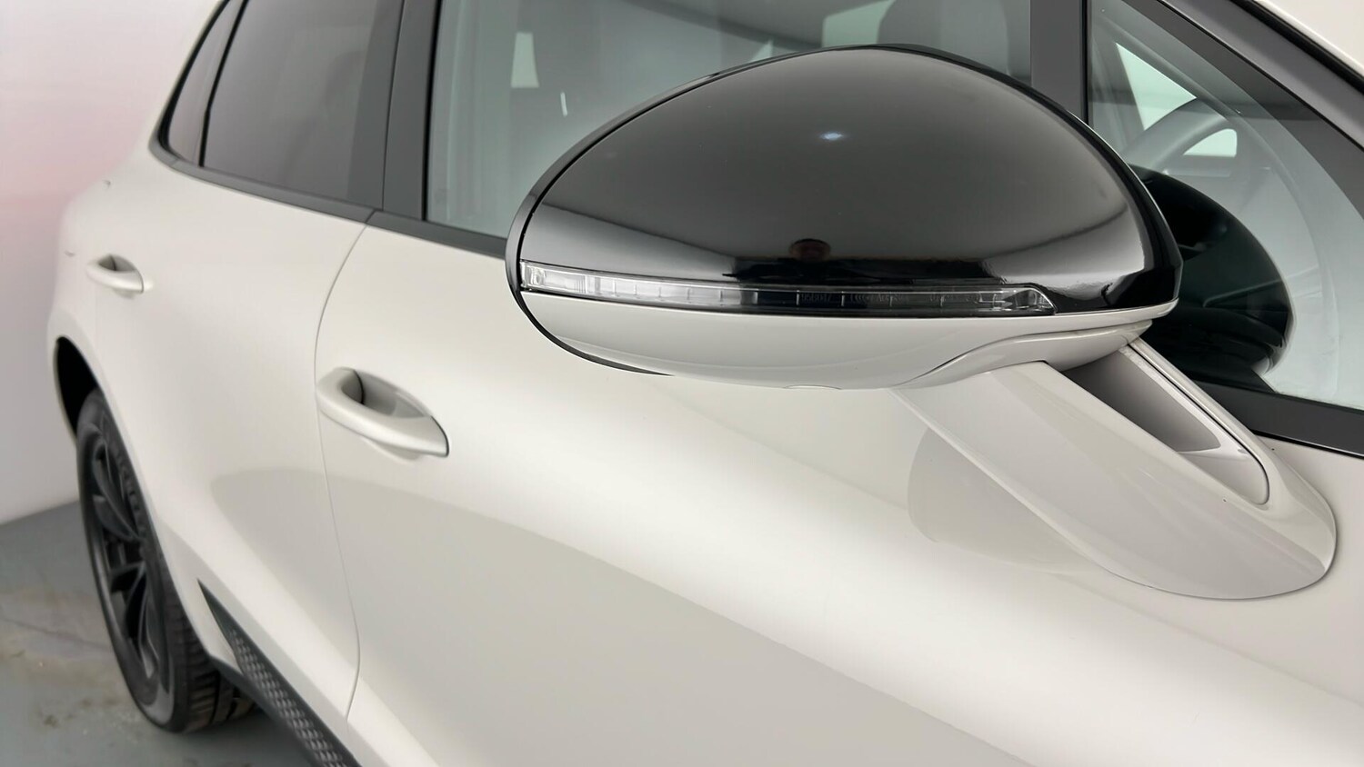 Used Porsche Macan 2022 for sale - 76788143: Photo 27