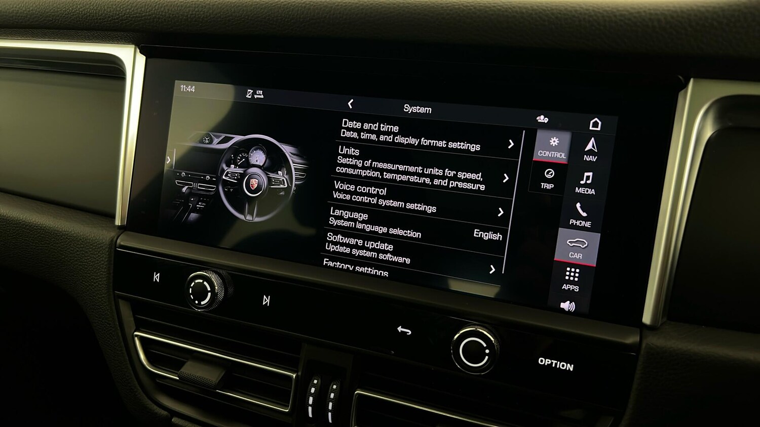 Used Porsche Macan 2022 for sale - 76788143: Photo 37