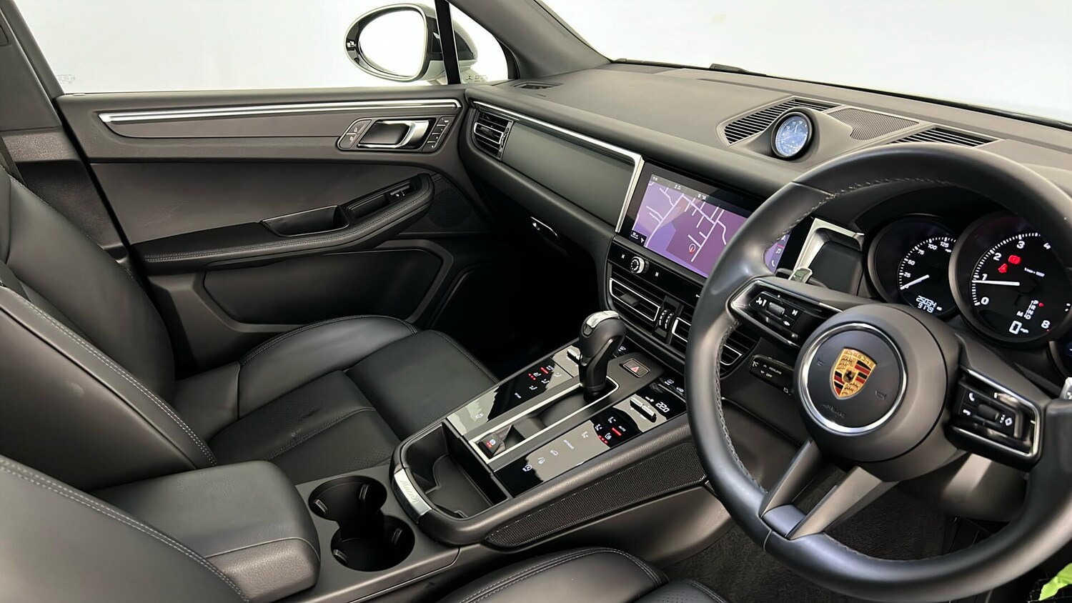 Used Porsche Macan 2022 for sale - 76788143: Photo 43