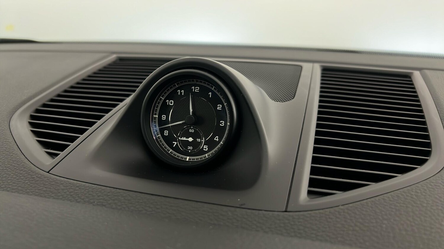 Used Porsche Macan 2022 for sale - 76788143: Photo 48