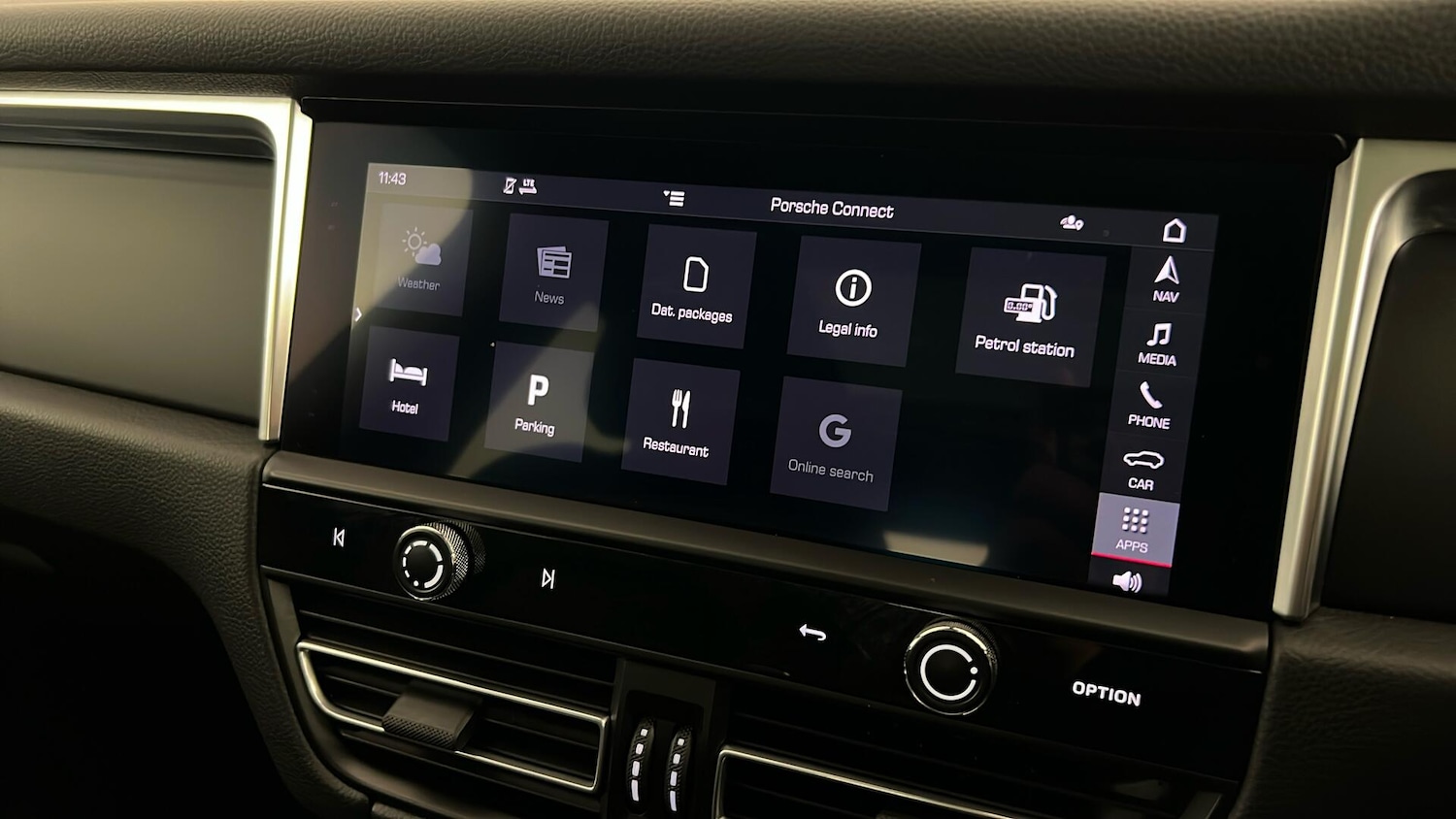 Used Porsche Macan 2022 for sale - 76788143: Photo 51