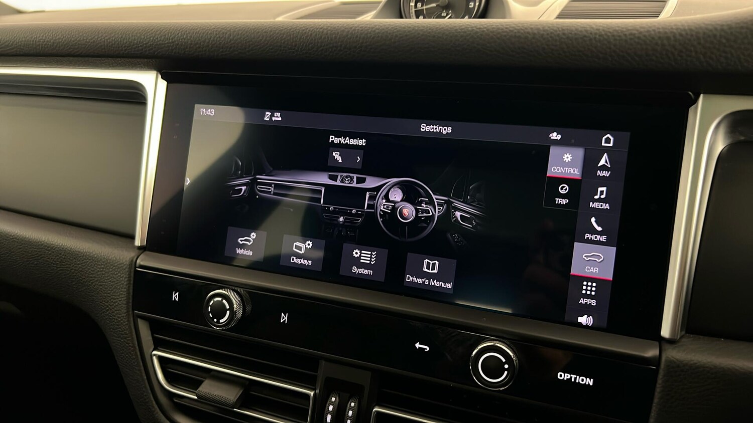 Used Porsche Macan 2022 for sale - 76788143: Photo 53